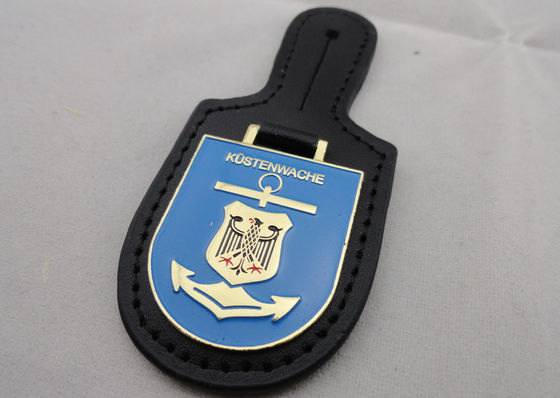 Moda HUSTENWACHE PU deri Pocket rozet promosyon hediye için özelleştirilmiş.